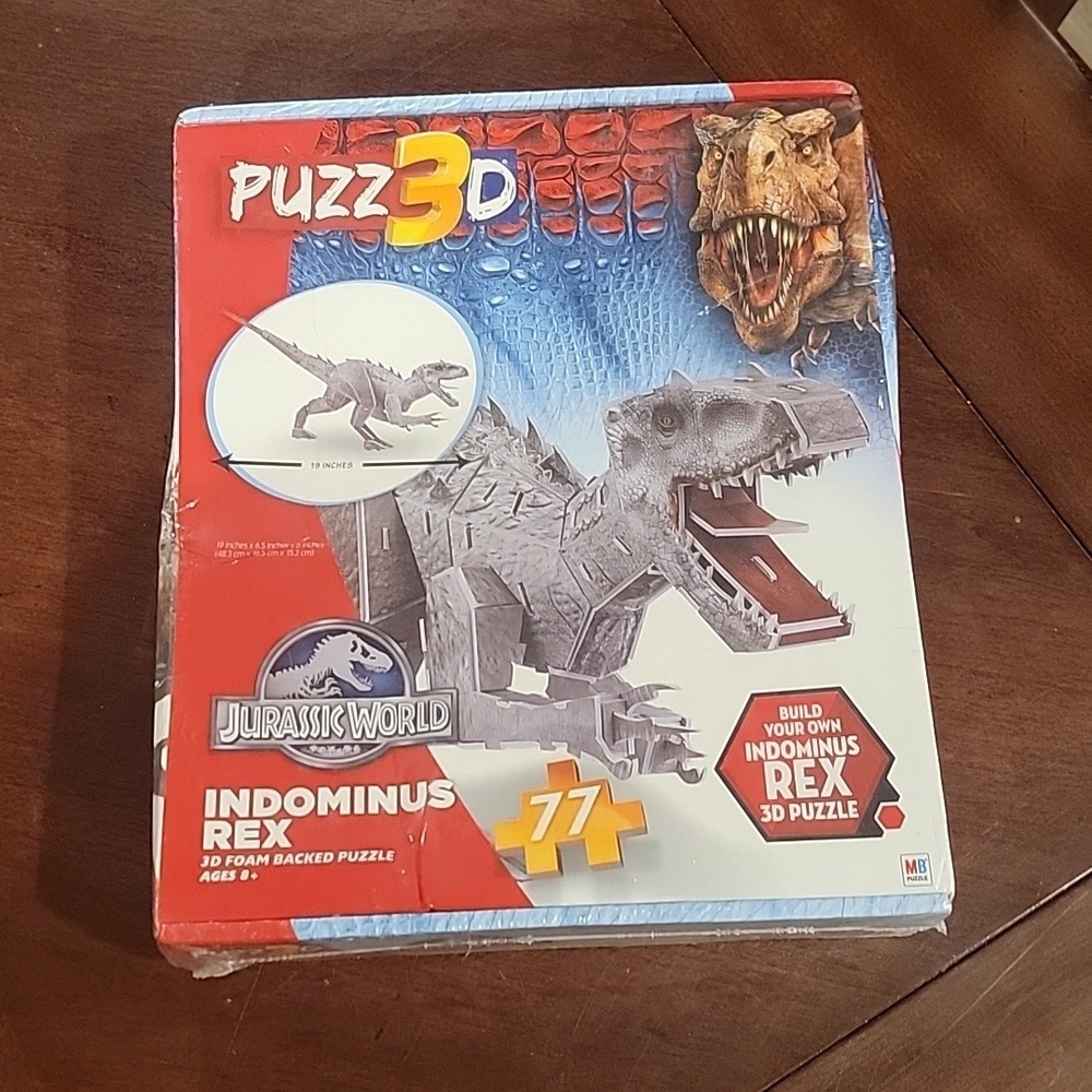 (J26) Jurassic world 3D Puzzle